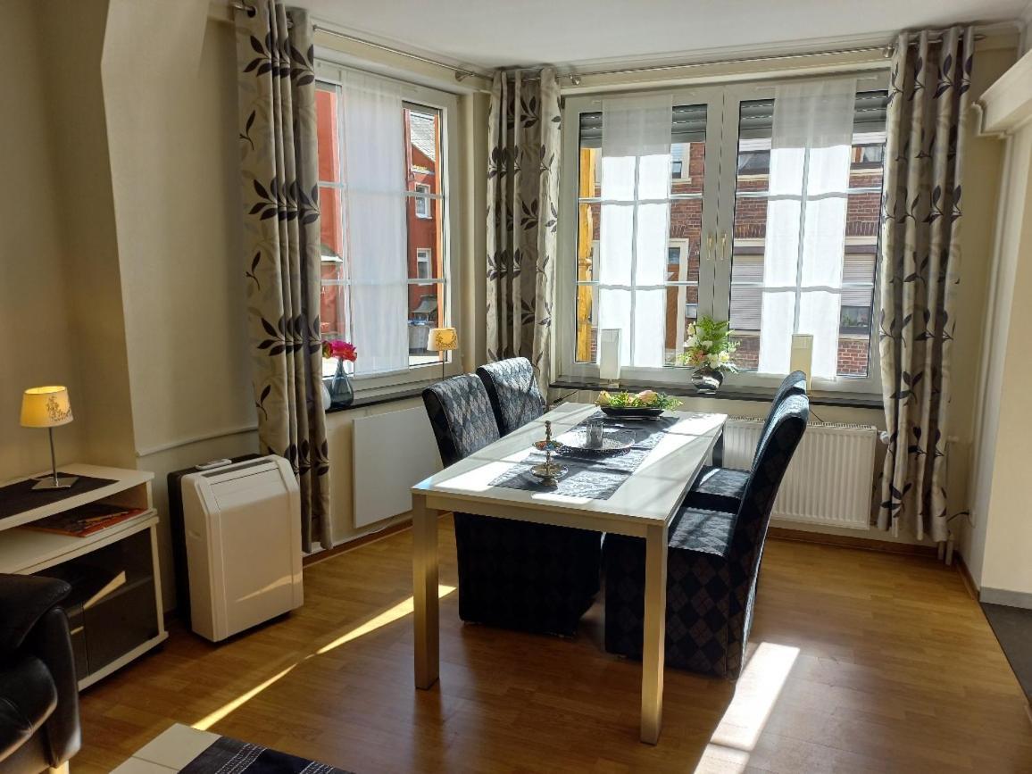 Brautroeckchen Apartamento Bullay Exterior foto